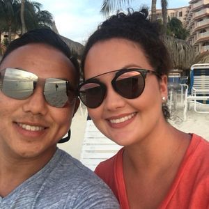 Meet your Posher, Caitlin